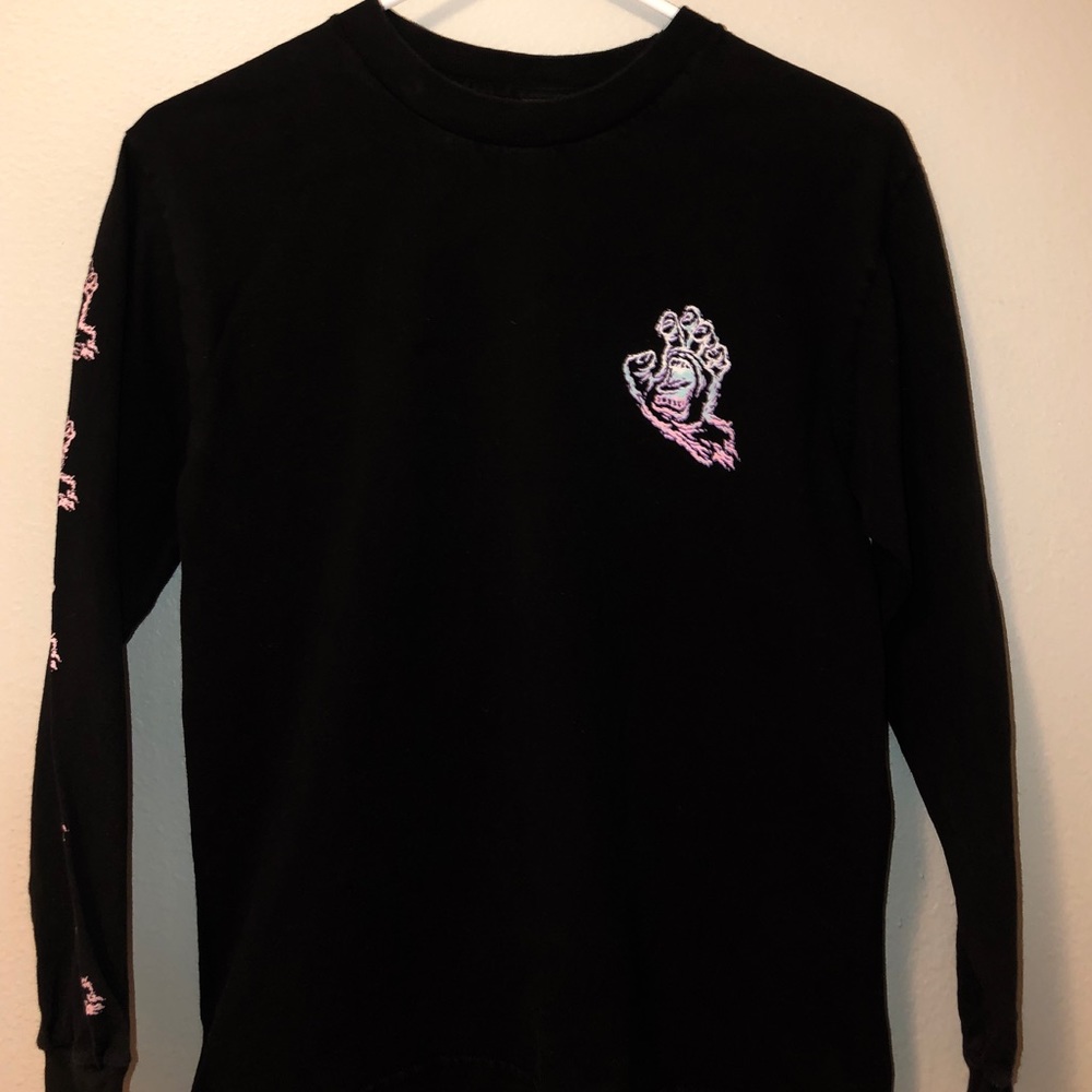 Black long sleeve Santa Cruz Tee